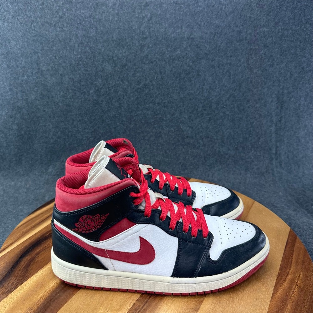 VNDS Air Jordan 1 Mid Gym Red Mens Size 9.5 Shoes Black Toe Sneakers 554724-122